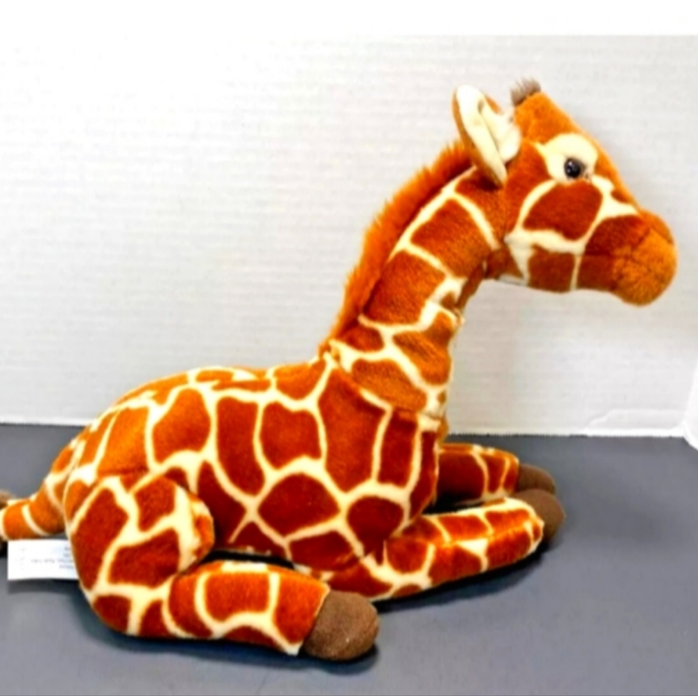 FAO Schwartz Lay Down Giraffe Plush (2018) 11" H x 14" L x 5" D